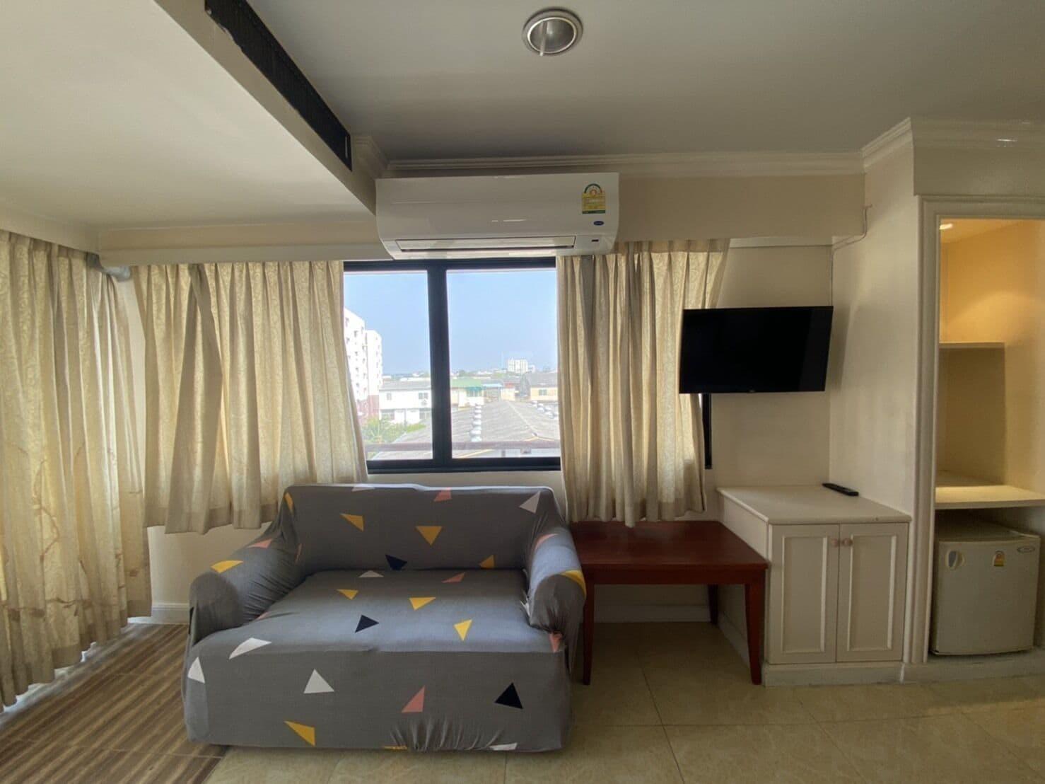 Jumbotel Hotel Bangkok Extérieur photo