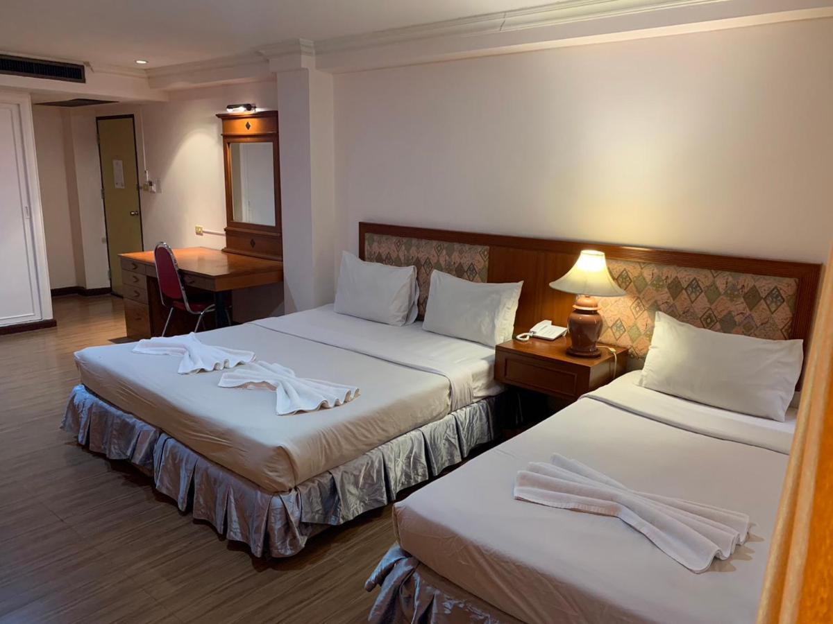 Jumbotel Hotel Bangkok Extérieur photo